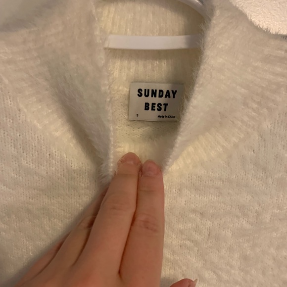 Sunday Best Kitten Crop Long Sleeve - Picture 2 of 6